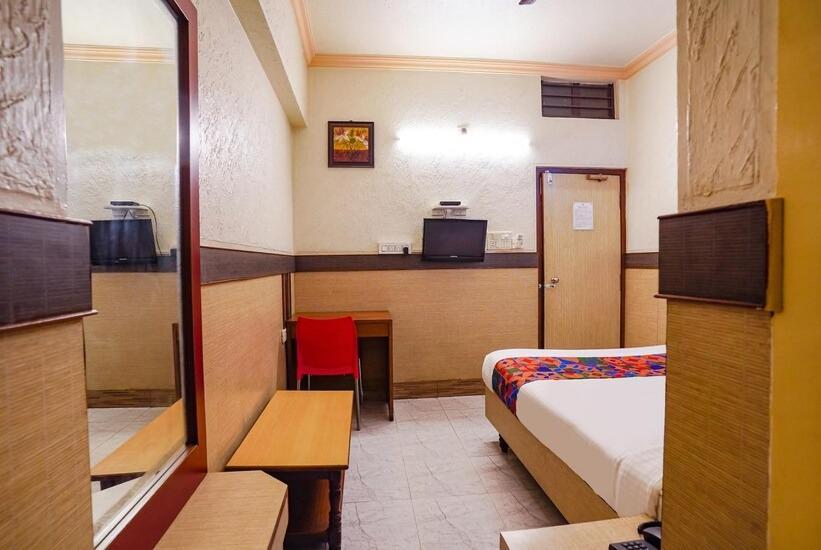 Hotel Lalbagh Gardenia Μπανγκαλόρ Δωμάτιο φωτογραφία